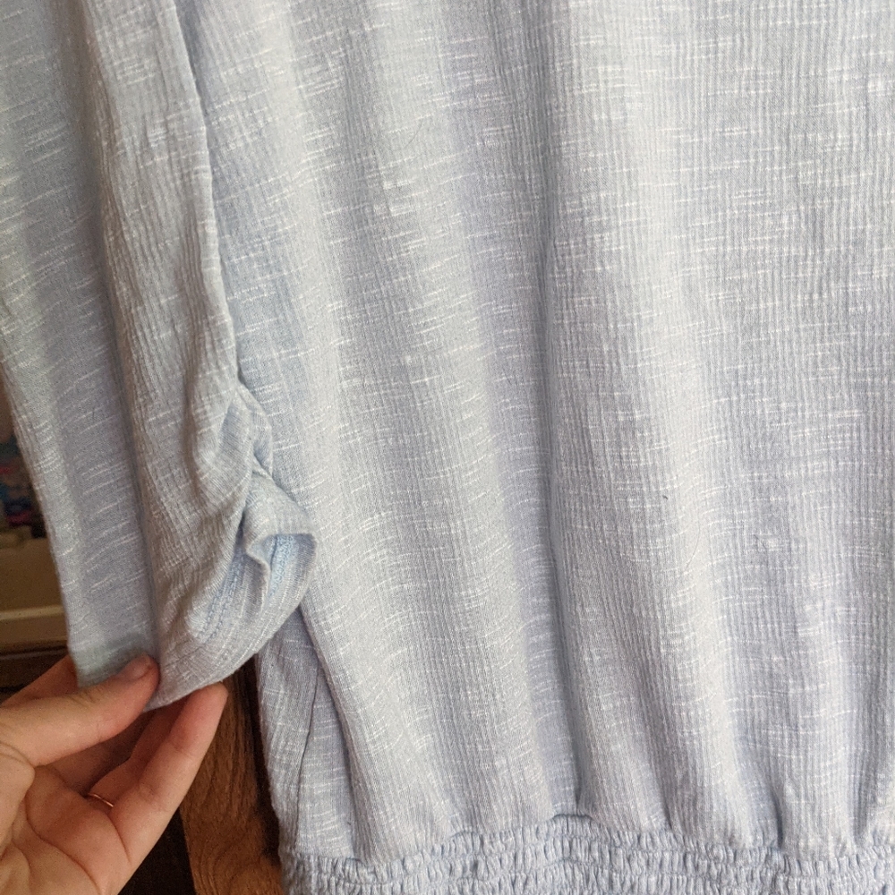 Woman's square Neck blouse